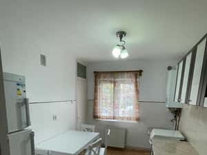 PF dau in chirie apartament cu 2 camere in Zorilor — miniatura 5