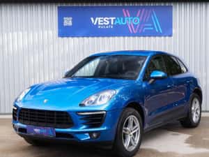 Porsche Macan Automată 252 HP Benzină