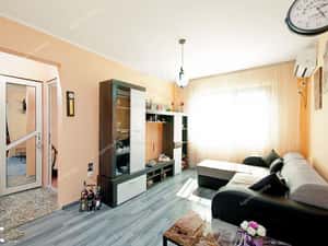 52500 Euro negociabil, trei camere renovat, mobilat si utilat, Micro 2 — miniatura 3