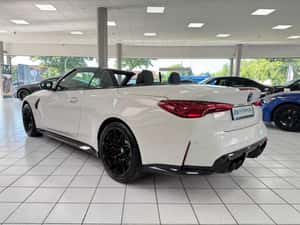BMW M4 Cabrio cu doar 15.722 km rulaj