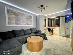 Studio / Garsonieră Aeroport Băneasa - Prima Inchiriere - Totul nou - — miniatura 2