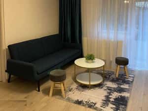 Închiriez apartament 2 camere in centru — miniatura 2