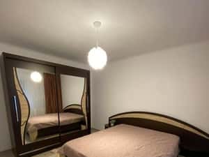 Închiriez apartament 2 camere in centru — miniatura 5