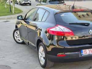 Renault Megane 1.5 dCi – consum redus, confort și fiabilitate — miniatura 4