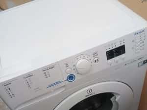 Mașină de spălat îndesit Baunekt Whirlpool W1600 — miniatura 2