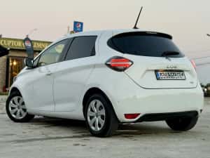 Renault Zoe Full electric 41kw autonomie 300 km euro 6 TVA deductibil, Rate/leasing/buy/back km reali — miniatura 5