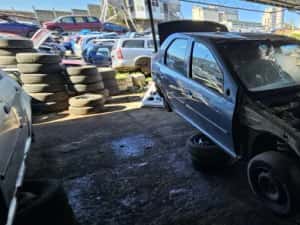 Electromotor 8200 815 063 Dacia Logan prima generatie (facelift) — miniatura 4