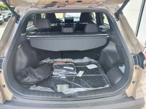 Toyota Corolla Cross 2.0 Hybrid Dynamic, 2025, 3500 km — miniatura 5