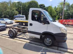 Iveco Daily sasiu 3m (basculabil ) — miniatura 10
