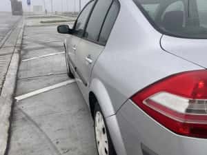 Vand Renault Megane 2 2007 Benzina 1590 cmc Neavariata — miniatura 4