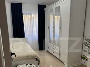Apartament cu 3 camere in suprafata de 110 si un teren de 400 mp — miniatura 4