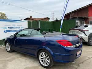 Opel Astra Cabrio 2007 - 3.700 EUR — miniatura 4