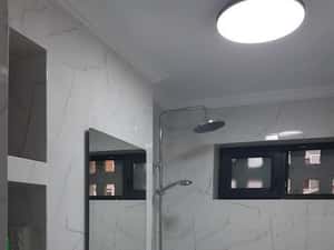 Inchiriez apartament caransebes 2 camere zona centrala — miniatura 6