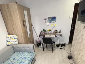 Unirii, Alba Iulia, Moise Nicoara, semistradal, 15 min. metrou