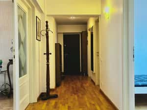 Proprietar, inchiriez apt. 4 camere, Calea 13 Septembrie - Marriott — miniatura 6