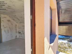 Casa P+M si 1400 mp teren,langa parau si padure pretabila pt.locuit sau pensiune, Piatra Soimului — miniatura 1