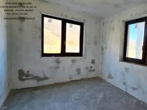 Casa P+M si 1400 mp teren,langa parau si padure pretabila pt.locuit sau pensiune, Piatra Soimului — miniatura 6