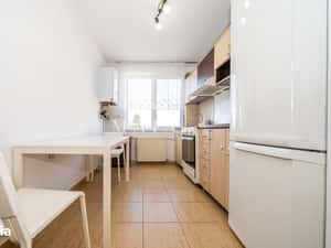 Apartament 2 camere renovat, balcon, Milea - politie — miniatura 6