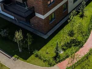 Apartament 2 camere, etaj 3, mobilat, cu terasă