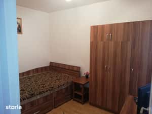 2 camere la curte Stefan Cel Mare — miniatura 4