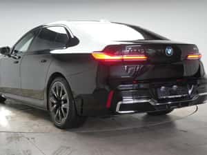 BMW i7 Berlină second-hand — miniatura 4