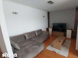 Inchiriez ap cu 2 camere Titan — miniatura 6