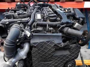 Motor DEFECT cu anexe functionale 651960 250 cdi Mercedes ML W166 — miniatura 4