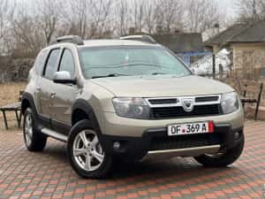 Dacia duster Prestigi 1.5 dci 4x4 Import recent — miniatura 2