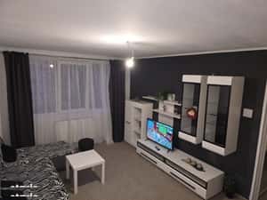 Apartament 2 Camere | 1 Decembrie 1918 - Titan | Centrala proprie | AC