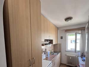 Apartament 3 camere , zona Hurmuzachi , Radauti — miniatura 2