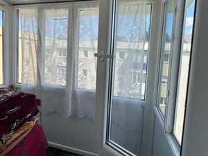 Apartament 3 camere , zona Hurmuzachi , Radauti — miniatura 4