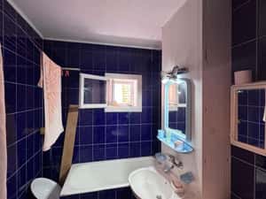 Apartament 3 camere , zona Hurmuzachi , Radauti — miniatura 5