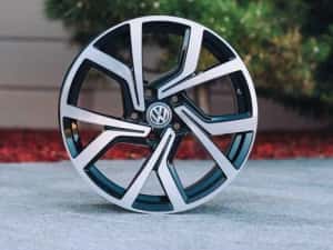 Jante Roti Audi Volkswagen Skoda R17 5x112 Passat Golf Tiguan Touran EOS Scirocco Phaeton Jetta Caddy