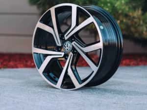 Jante Roti Audi Volkswagen Skoda R17 5x112 Passat Golf Tiguan Touran EOS Scirocco Phaeton Jetta Caddy — miniatura 5