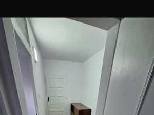 Apartament cu balcon și debara, aproape de facilități — miniatura 6