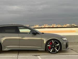 Audi RS6 4.0 TFSI V8 Biturbo 600 CP 2021 — miniatura 4