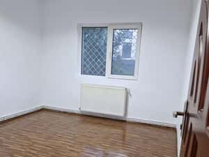 Campina - ap. 3 cam - pt. Birouri - 400 Euro/Luna — miniatura 3