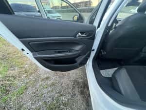 Vand interior Peugeot 308 T9( scaune față cu incalzire/banchete spate+fete usi) — miniatura 4