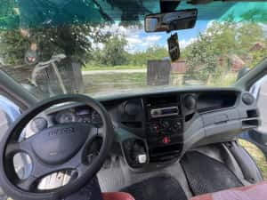 Iveco daily 7 locuri — miniatura 7