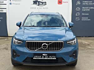 VOLVO XC40 Plug-in Hybrid T4 Recharge DKG Plus Bright 2023 — miniatura 3