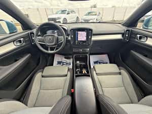 VOLVO XC40 Plug-in Hybrid T4 Recharge DKG Plus Bright 2023 — miniatura 5