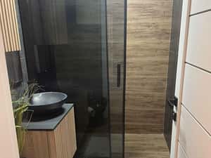 Apartament cu 2 camere, balcon și garaj Strada Horea — miniatura 3