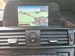 Bmw Seria 1 2012 2.0 diesel Automat — miniatura 10