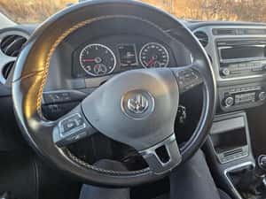 Volkswagen Tiguan Manuală 140 HP Diesel — miniatura 4
