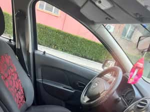 Dacia Sandero 1.2 benzina + gps unic proprietar — miniatura 4