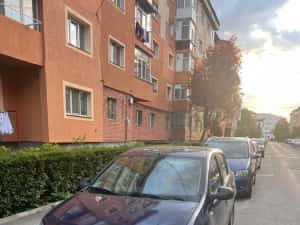 Dacia Sandero 1.2 benzina + gps unic proprietar — miniatura 6