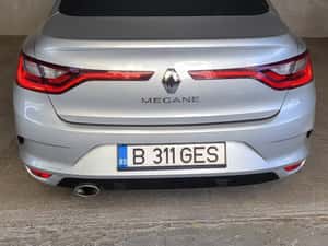 Renault Megane Berlină second-hand, 2018 - 8.900 EUR — miniatura 7