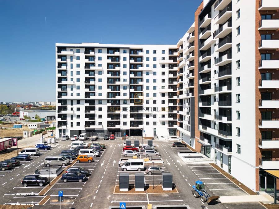 Stradal Bd Metalurgiei - Apartament cu 2 camere decomandate si balcon — fotografie 1 din 6
