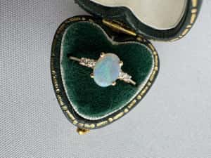 Inel din aur, opal si diamante — miniatura 7