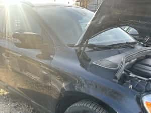 Fuzetă dreapta față Volvo XC 60 2.4 D 2012